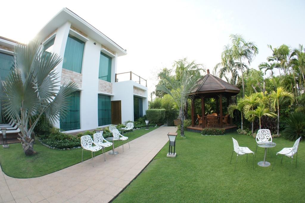 יאנגון Palm Spring Resort מראה חיצוני תמונה