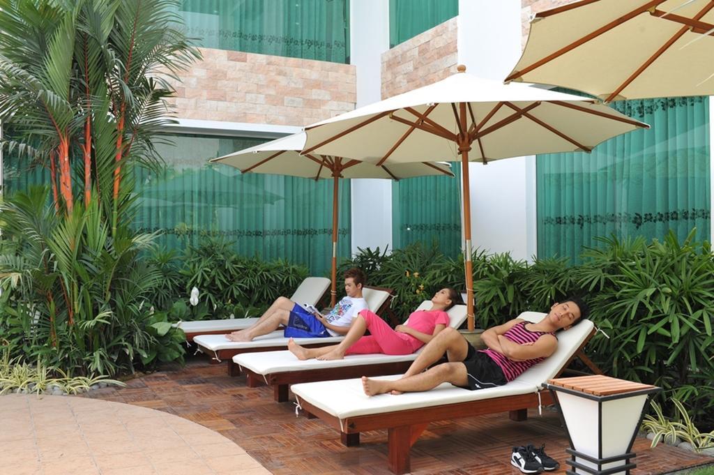 יאנגון Palm Spring Resort מראה חיצוני תמונה
