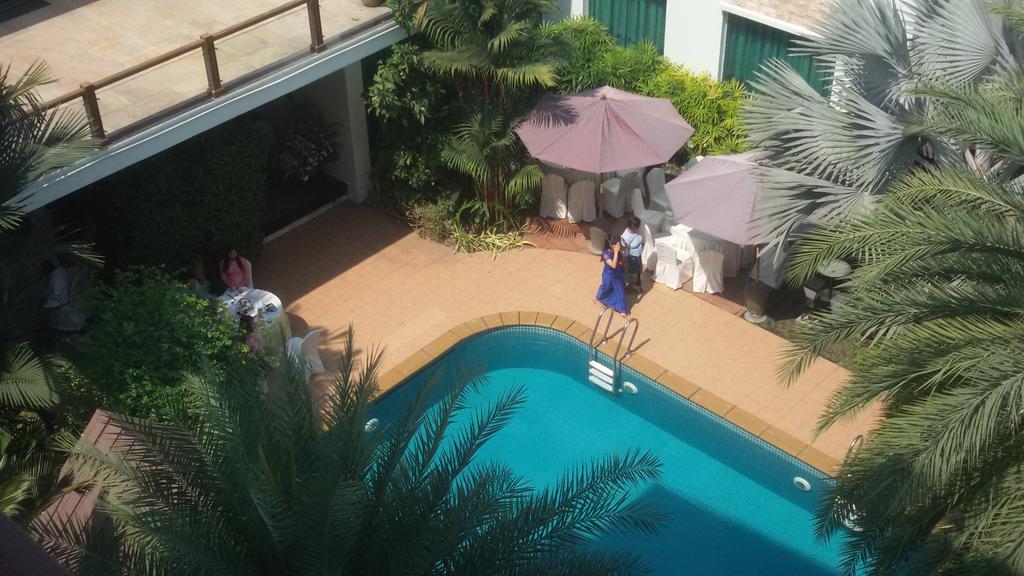 יאנגון Palm Spring Resort מראה חיצוני תמונה