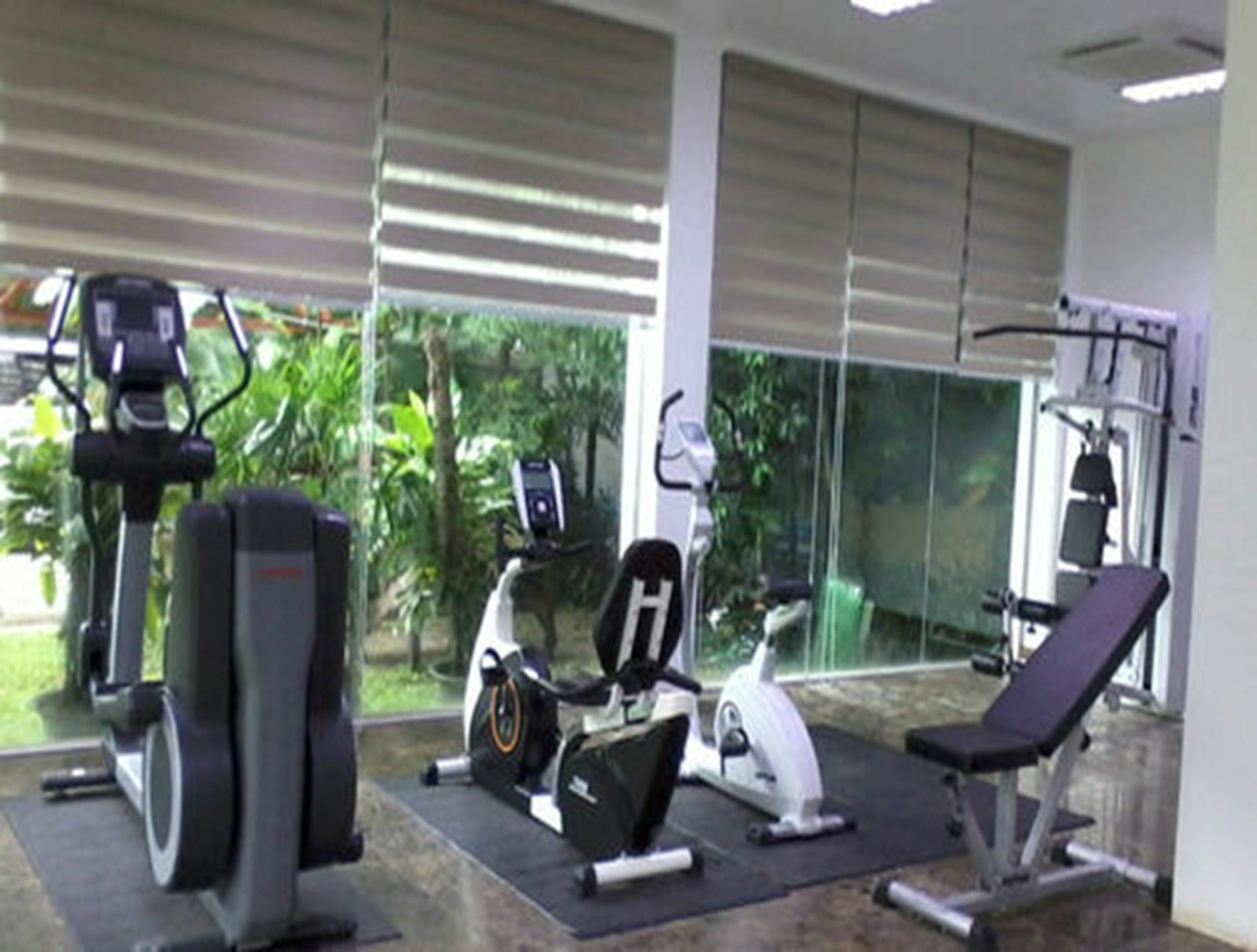 יאנגון Palm Spring Resort מראה חיצוני תמונה